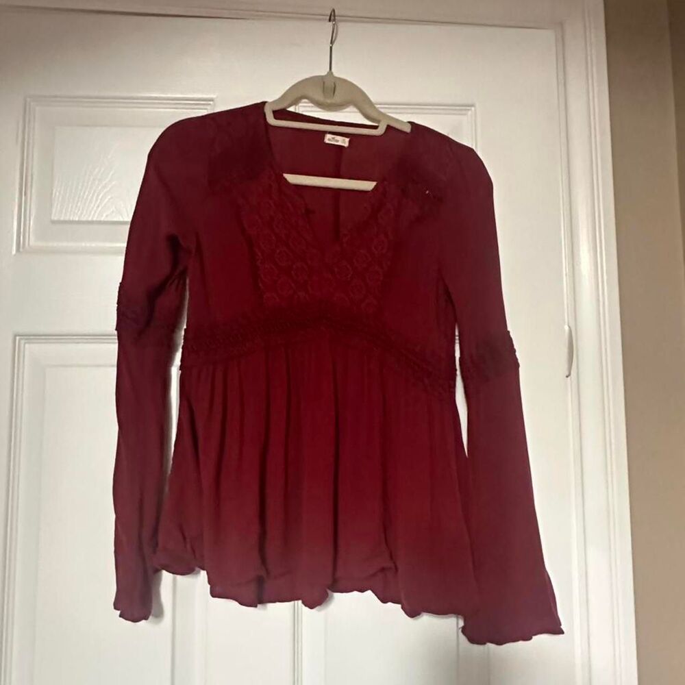Hollister-co Women's Red and Burgundy Blouse